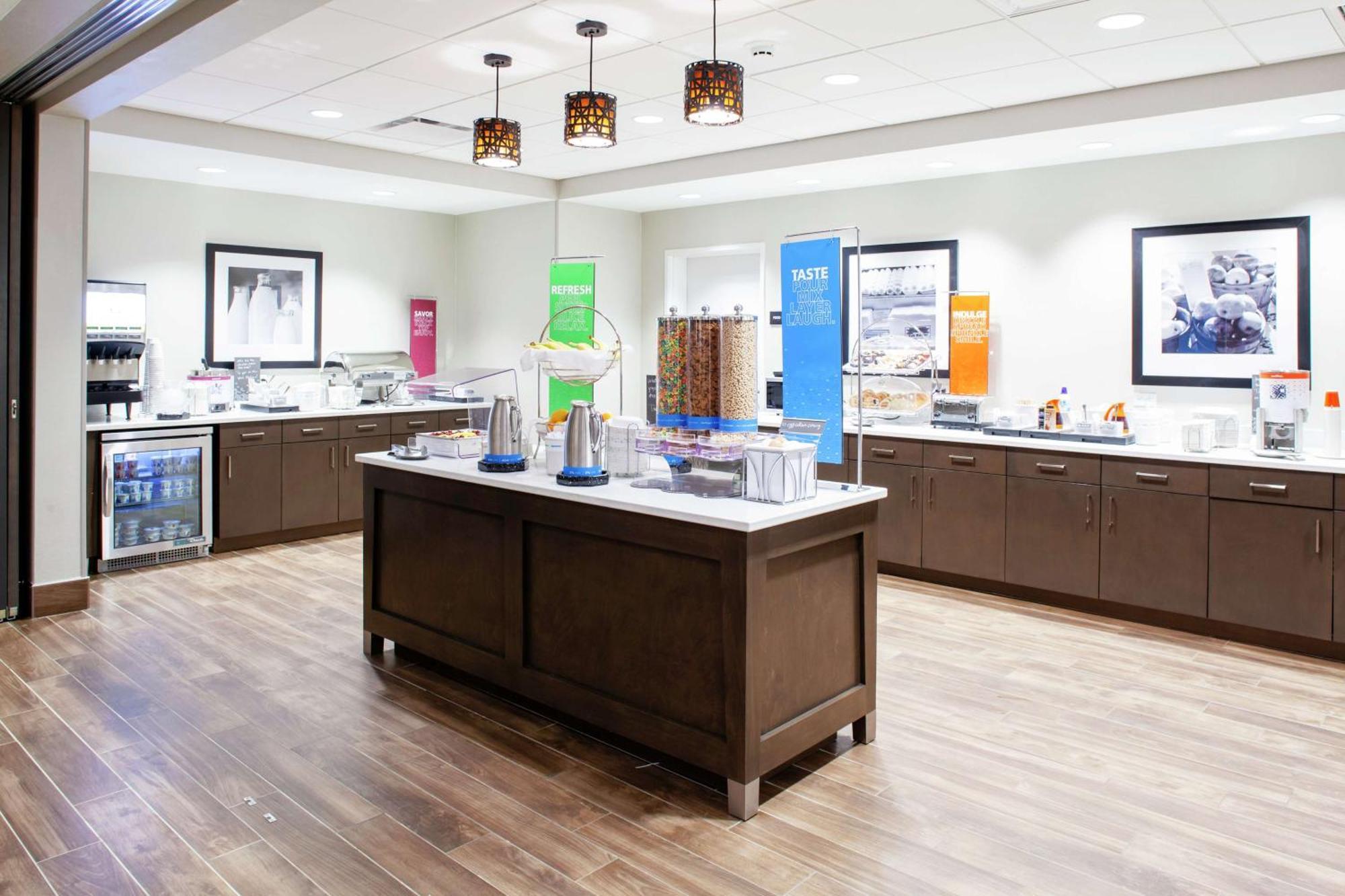 Hampton Inn & Suites Overland Park South Stanley Eksteriør bilde